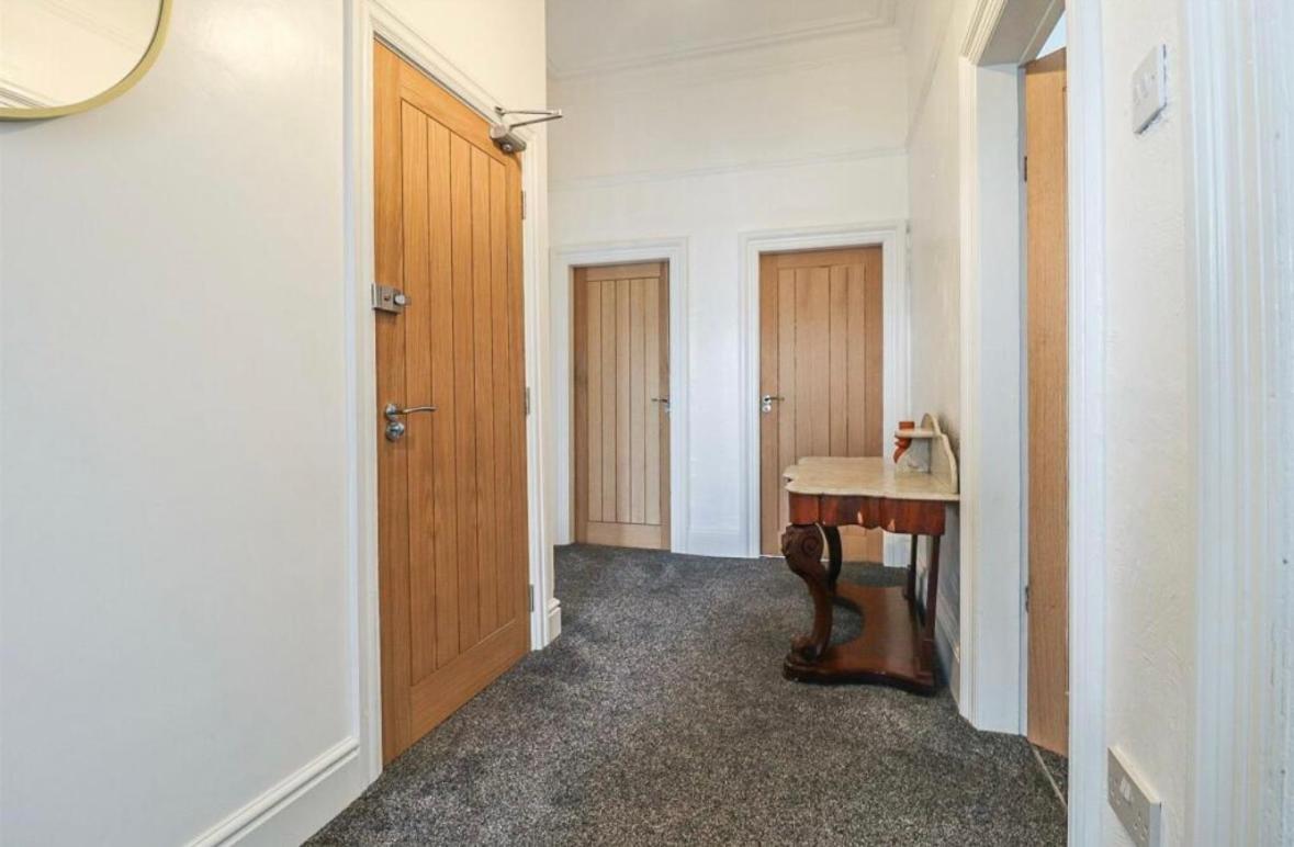 Spacious Victorian Birkdale Apartment With Garden 绍斯波特 外观 照片
